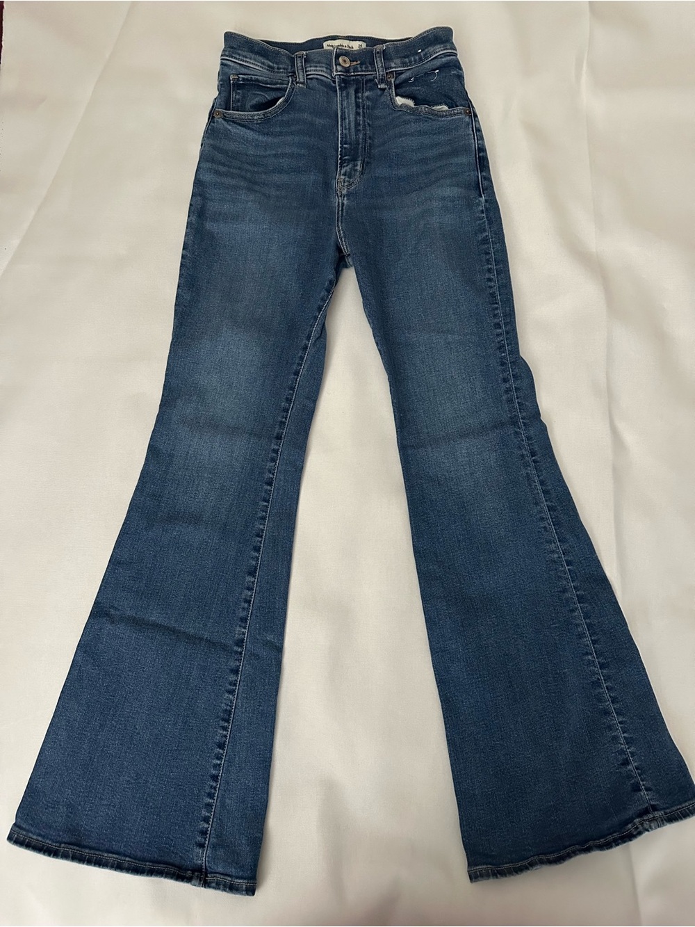 Abercrombie & Fitch Jeans The Flare Ultra High Rise 2s